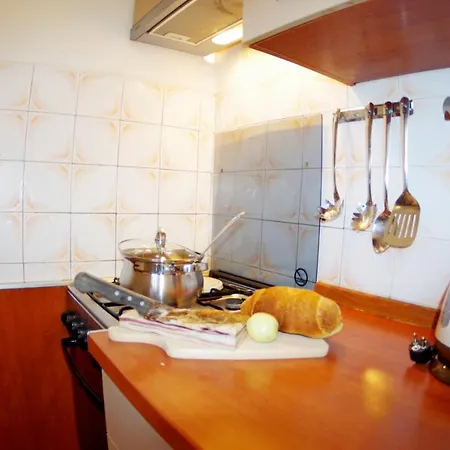 Elena, Village Apartment *